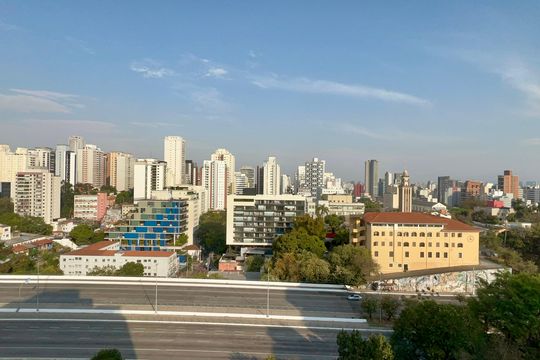 Vista da Sala de apartamento para alugar com 1 quarto, 60m² em Pinheiros, São Paulo