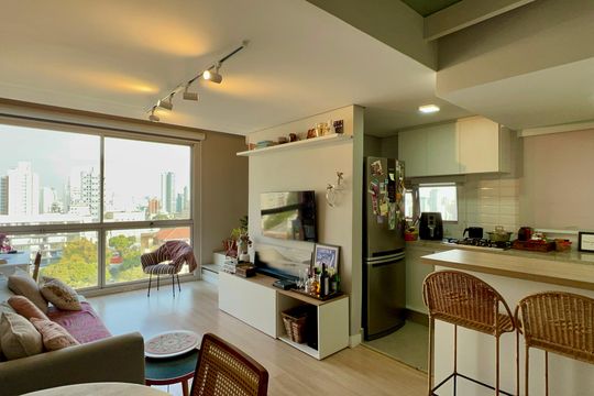 Sala de apartamento para alugar com 1 quarto, 60m² em Pinheiros, São Paulo