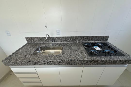 Apartamento à venda com 2 quartos, 86m² em Morro do Confisco, Contagem