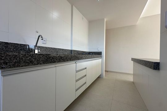 Apartamento à venda com 2 quartos, 86m² em Morro do Confisco, Contagem