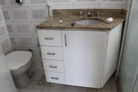 Banheiro da Suíte de apartamento à venda com 2 quartos, 80m² em Tijuca, Rio de Janeiro