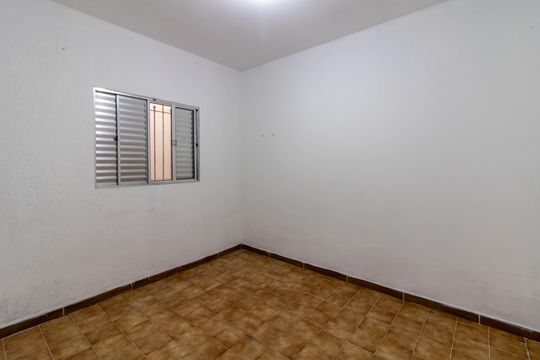 Quarto 2 de casa para alugar com 2 quartos, 45m² em Parque Continental Ii, Guarulhos