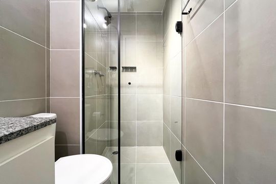 Banheiro Social de apartamento para alugar com 1 quarto, 28m² em Barra Funda, São Paulo