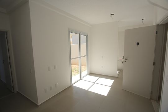 Sala de apartamento para alugar com 2 quartos, 50m² em Palmeiras, Belo Horizonte