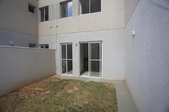 Área comum de apartamento para alugar com 2 quartos, 50m² em Palmeiras, Belo Horizonte