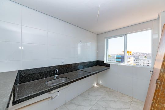 Cozinha de apartamento à venda com 2 quartos, 102m² em Estrela do Oriente, Belo Horizonte