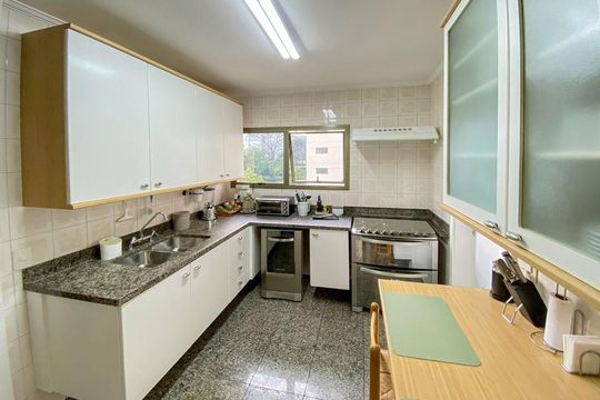 Apartamento à venda com 4 quartos, 160m² em Vila Suzana, São Paulo