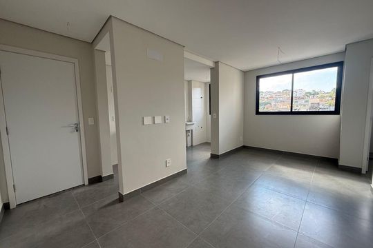 Apartamento à venda com 2 quartos, 52m² em União, Belo Horizonte