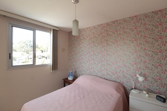 Suite de apartamento à venda com 2 quartos, 75m² em Itapoã, Belo Horizonte