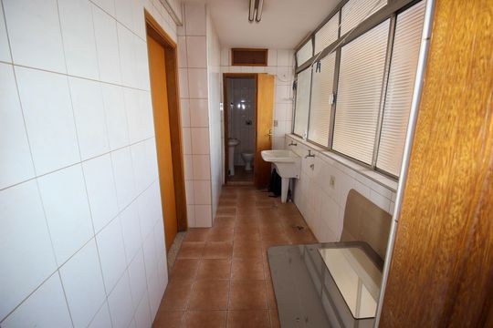 Área de Serviço de apartamento para alugar com 3 quartos, 130m² em Centro, Sorocaba