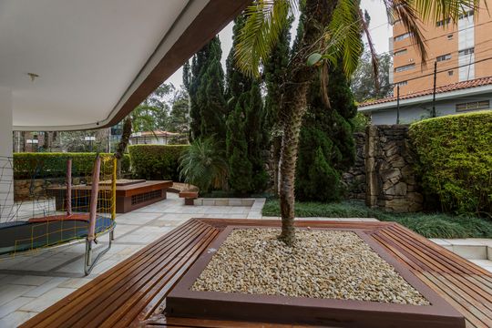 Área comum - Playground de apartamento à venda com 3 quartos, 247m² em Jardim Luzitania, São Paulo
