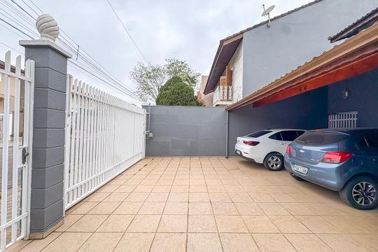 Garagem de casa à venda com 3 quartos, 212m² em Parque dos Passaros, São Bernardo do Campo