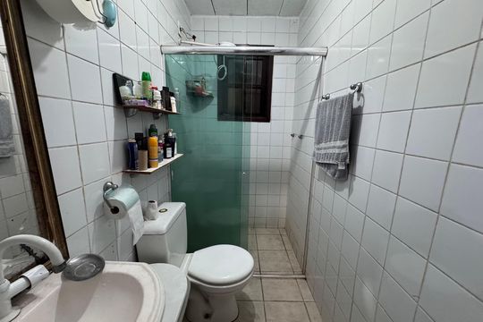 Banheiro Social de casa à venda com 2 quartos, 50m² em Vicentina, São Leopoldo