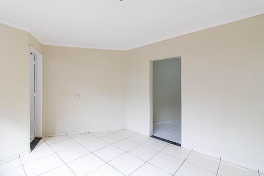 Cozinha de casa para alugar com 1 quarto, 70m² em Jardim Palmira, Guarulhos