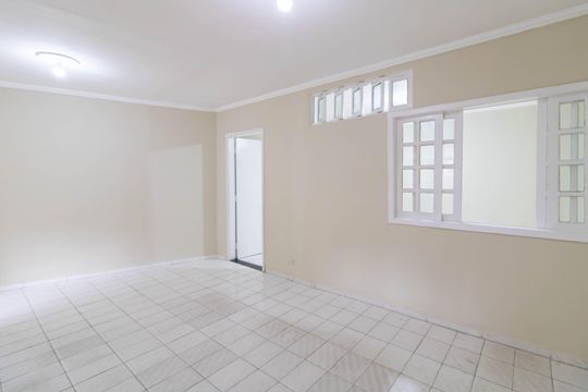Quarto de casa para alugar com 1 quarto, 70m² em Jardim Palmira, Guarulhos