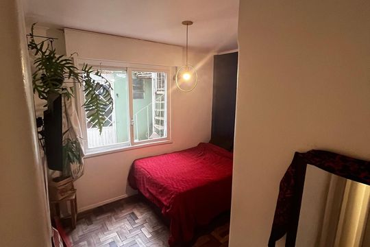 Quarto de apartamento à venda com 2 quartos, 96m² em Centro Histórico, Porto Alegre