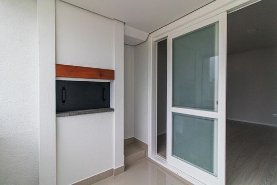 Varanda da Sala de apartamento à venda com 2 quartos, 67m² em Teresópolis, Porto Alegre