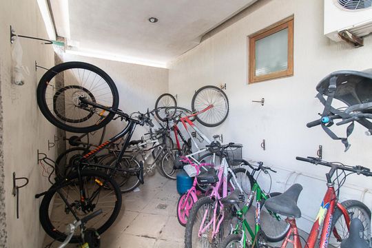 Área comum de apartamento à venda com 2 quartos, 67m² em Teresópolis, Porto Alegre