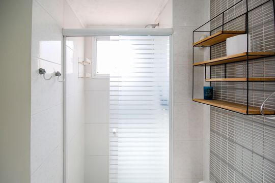 Banheiro de apartamento à venda com 2 quartos, 50m² em Piqueri, São Paulo