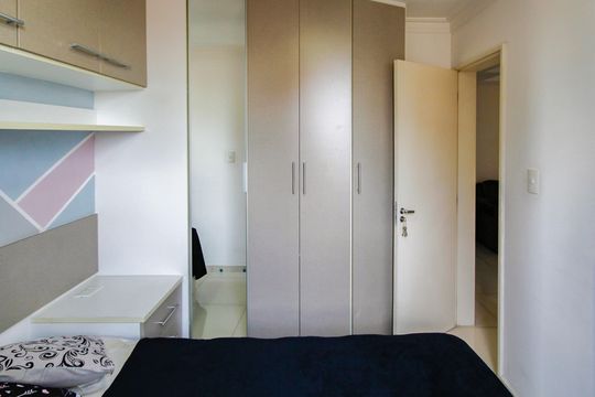 Quarto 1 de apartamento à venda com 2 quartos, 50m² em Piqueri, São Paulo