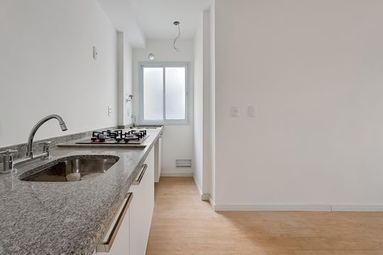 Cozinha de apartamento à venda com 1 quarto, 30m² em Vila Dom Pedro I, São Paulo