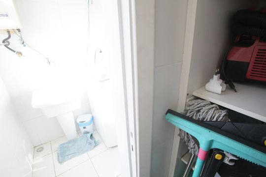 Dispensa de apartamento para alugar com 2 quartos, 83m² em Freguesia (jacarepaguá), Rio de Janeiro