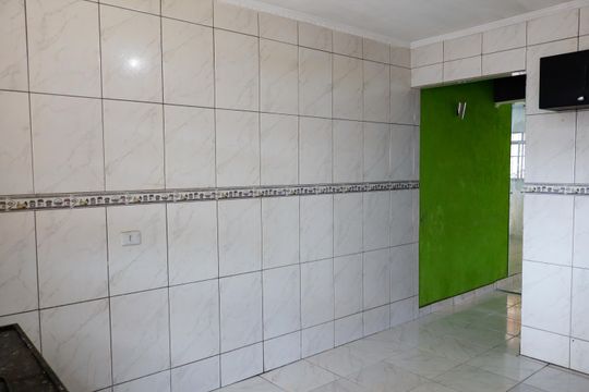 Cozinha de casa à venda com 2 quartos, 200m² em Parque das Bandeiras, Osasco