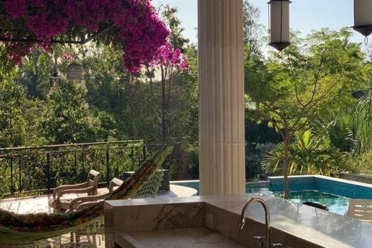 Casa à venda com 4 quartos, 330m² em Swiss Park, Campinas