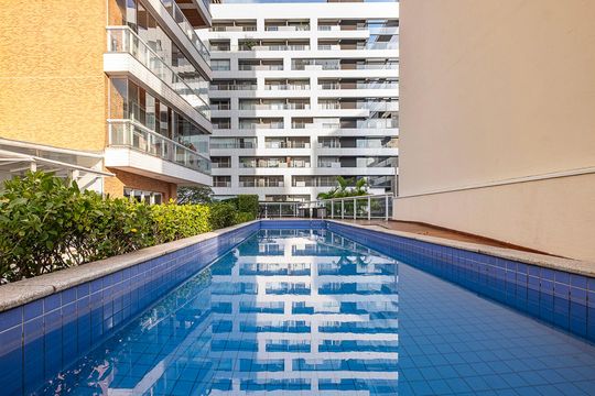 Área comum - Piscina de apartamento à venda com 4 quartos, 176m² em Pinheiros, São Paulo