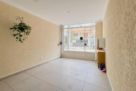 Garagem de casa à venda com 3 quartos, 153m² em Jardim da Gloria, São Paulo