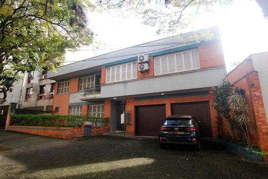 Fachada de apartamento à venda com 1 quarto, 39m² em Higienópolis, Porto Alegre
