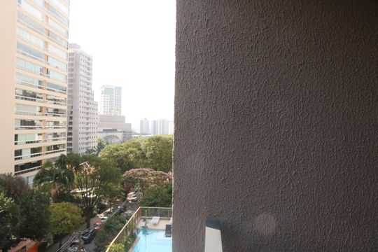 Varanda de kitnet/studio à venda com 1 quarto, 27m² em Barra Funda, São Paulo