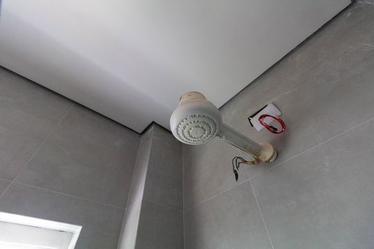 Banheiro de kitnet/studio para alugar com 1 quarto, 39m² em Jardim Belem, São Paulo