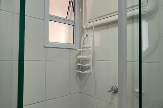 Banheiro Social de apartamento à venda com 3 quartos, 60m² em Jardim Santa Genebra, Campinas