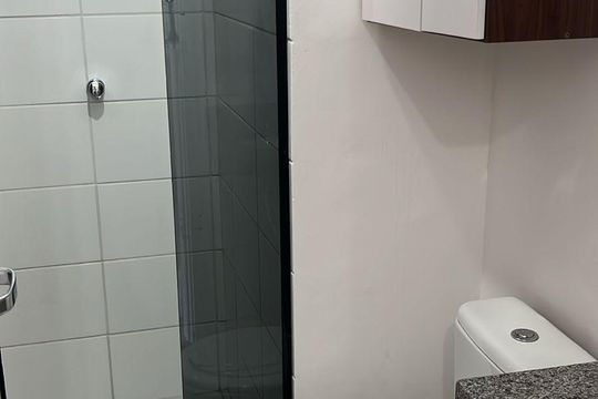 Banheiro de apartamento à venda com 2 quartos, 31m² em Barra Funda, São Paulo