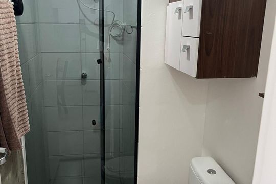 Banheiro de apartamento à venda com 2 quartos, 31m² em Barra Funda, São Paulo