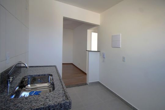 Cozinha e Área de Serviço de apartamento à venda com 2 quartos, 46m² em Alto Caiçaras, Belo Horizonte