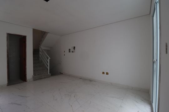 Sala de casa de condomínio à venda com 2 quartos, 117m² em Vila Metalúrgica, Santo André