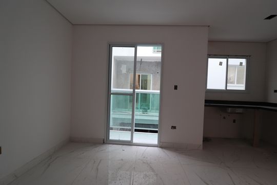 Sala de casa de condomínio à venda com 2 quartos, 117m² em Vila Metalúrgica, Santo André