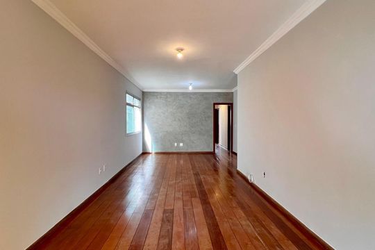 Apartamento à venda com 3 quartos, 270m² em Gutierrez, Belo Horizonte