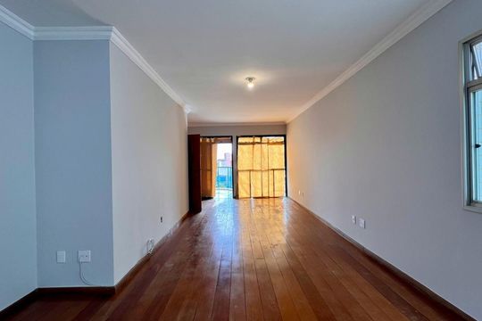 Sala de apartamento à venda com 3 quartos, 270m² em Gutierrez, Belo Horizonte