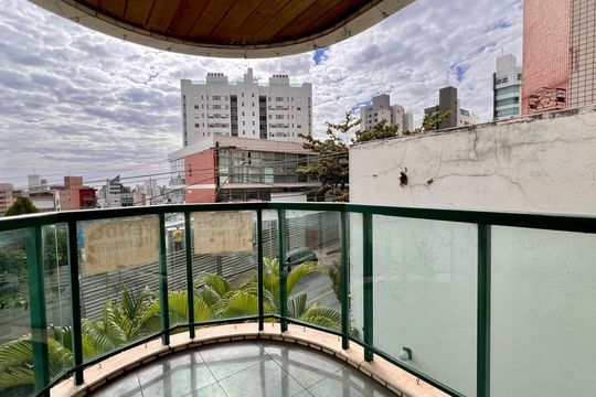 Varanda de apartamento à venda com 3 quartos, 270m² em Gutierrez, Belo Horizonte