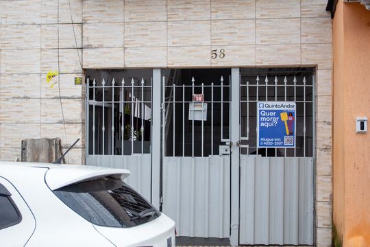 Fachada de casa à venda com 1 quarto, 45m² em Conceição, Diadema