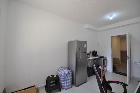 Sala de apartamento para alugar com 2 quartos, 32m² em Parque Novo Mundo, São Paulo