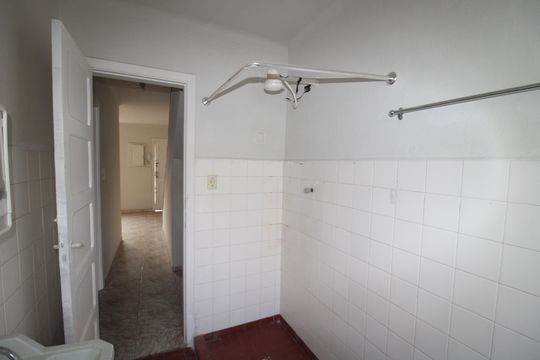 Banheiro de casa para alugar com 2 quartos, 62m² em Santana, São Paulo