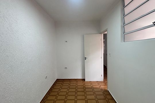 Quarto de casa para alugar com 2 quartos, 150m² em Vila Camilópolis, Santo André