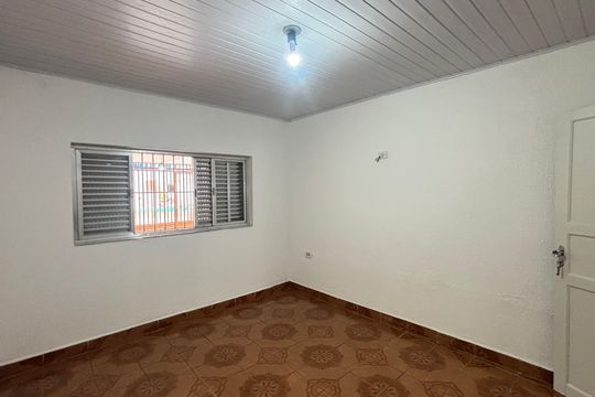 Suite de casa para alugar com 2 quartos, 150m² em Vila Camilópolis, Santo André