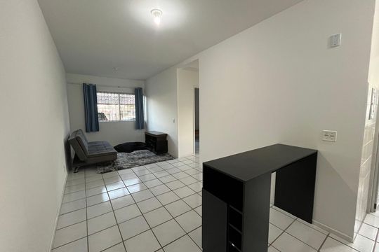 Apartamento para alugar com 2 quartos, 52m² em Serraria, São José