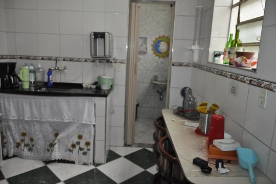Cozinha de casa à venda com 1 quarto, 115m² em Sampaio, Rio de Janeiro