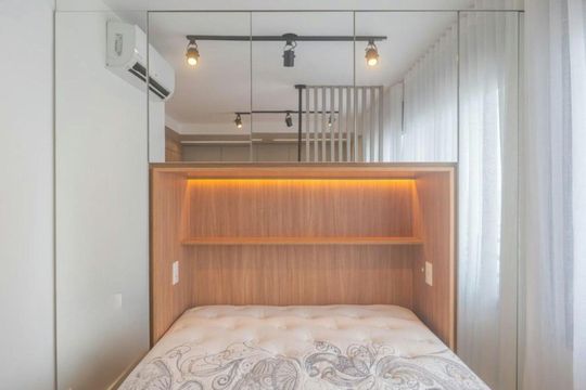 Quarto de apartamento à venda com 1 quarto, 33m² em Farroupilha, Porto Alegre